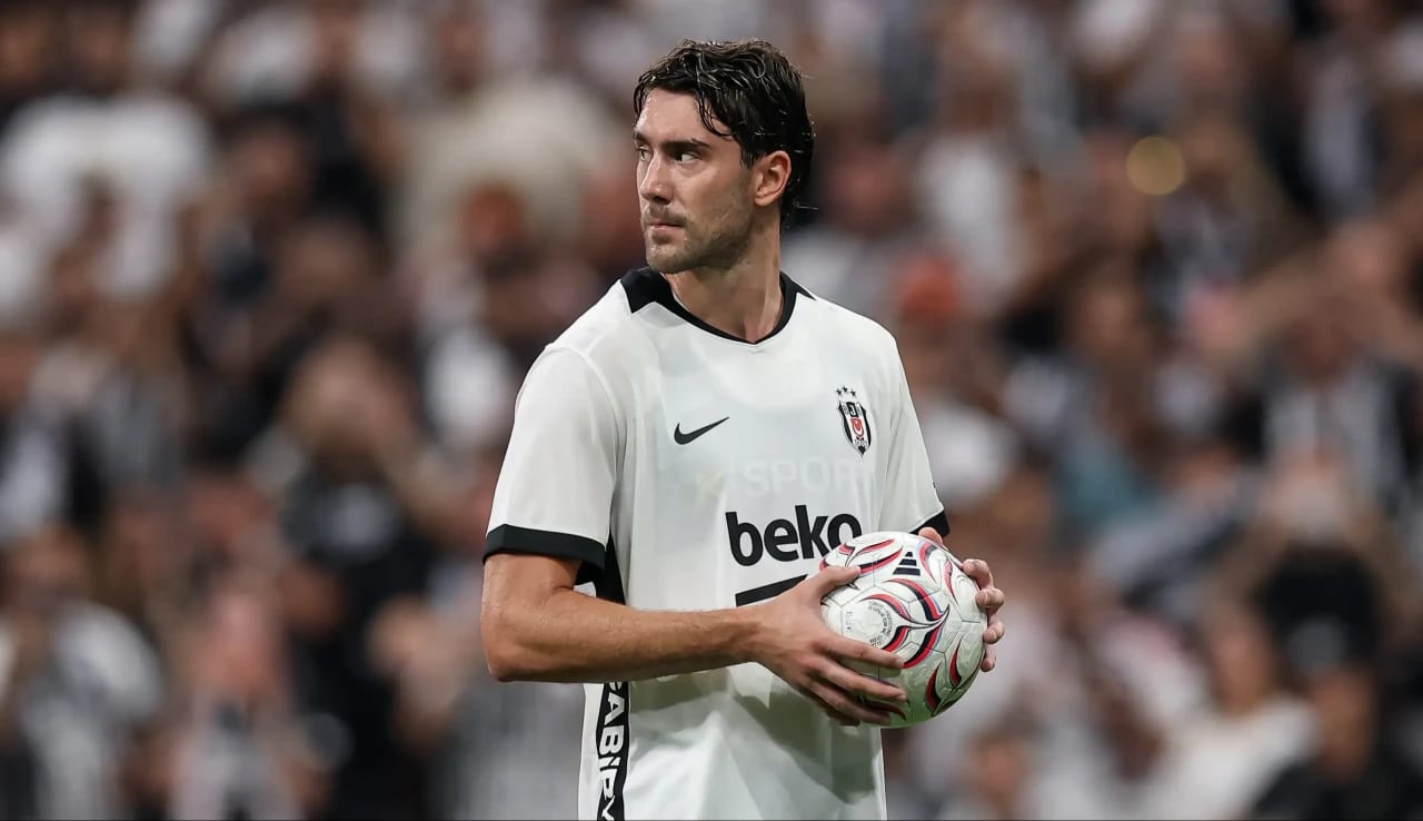 Beşiktaş'ta Dusan Vlahovic seferberliği!
