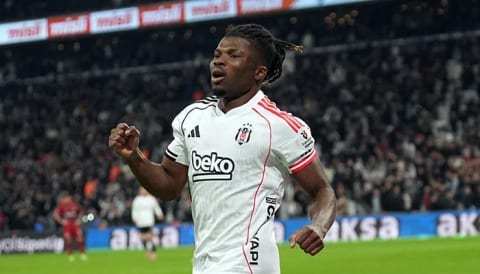 Beşiktaş’ta El Bilal Touré gelişmesi!