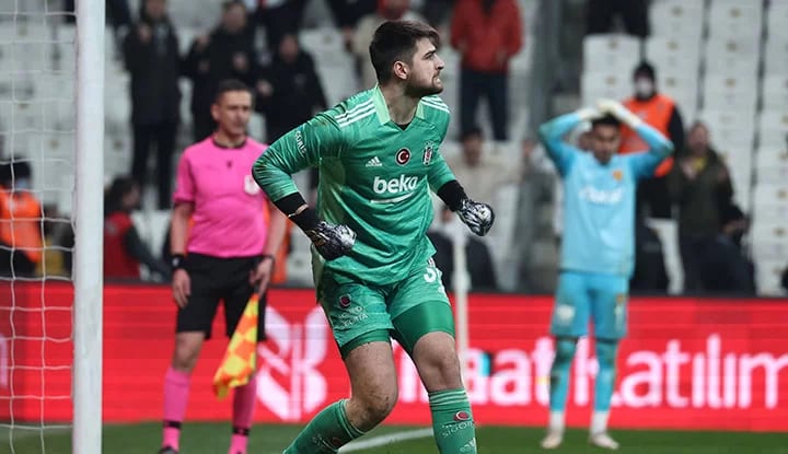 Beşiktaş'ta Ersin Destanoğlu kararı