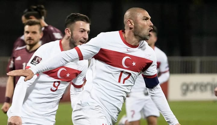 Beşiktaş'ta forvete 5 aday