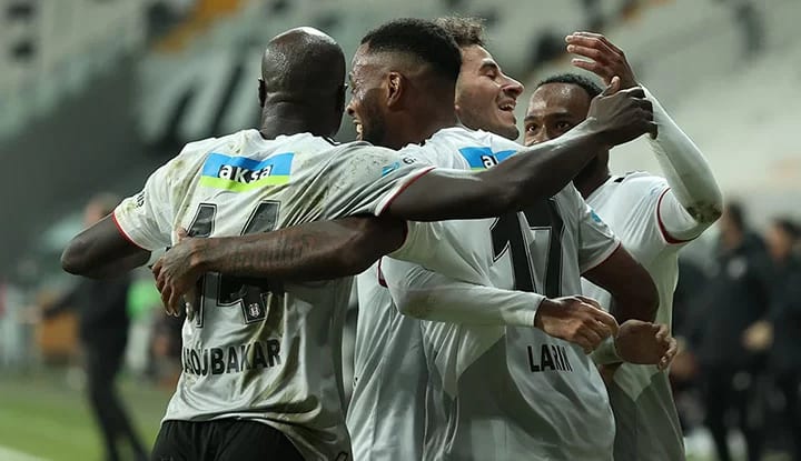 Beşiktaş'ta Galatasaray derbisi öncesi tehlike!