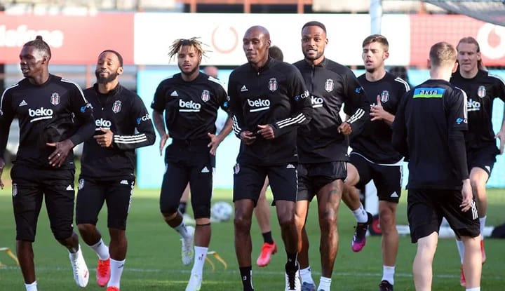 Beşiktaş'ta Galatasaray derbisi tehlikesi