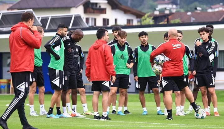 Beşiktaş'ta gözler Fenerbahçe derbisine çevrildi!