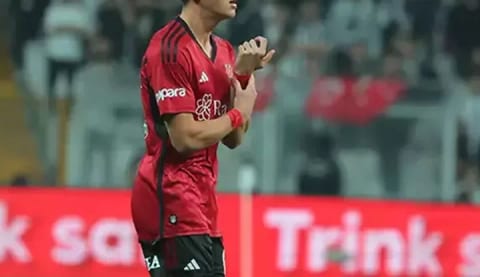 Beşiktaş'ta hazırlık maçında sakatlık!