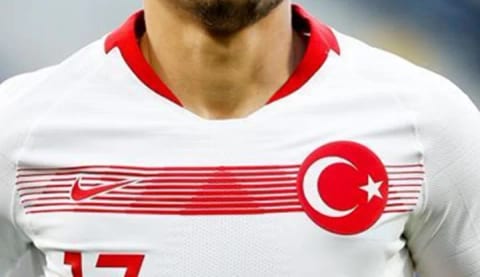 Beşiktaş'ta iki isimde transfer gelişmesi!