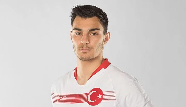 Beşiktaş'ta Kaan Ayhan transferinde son durum!