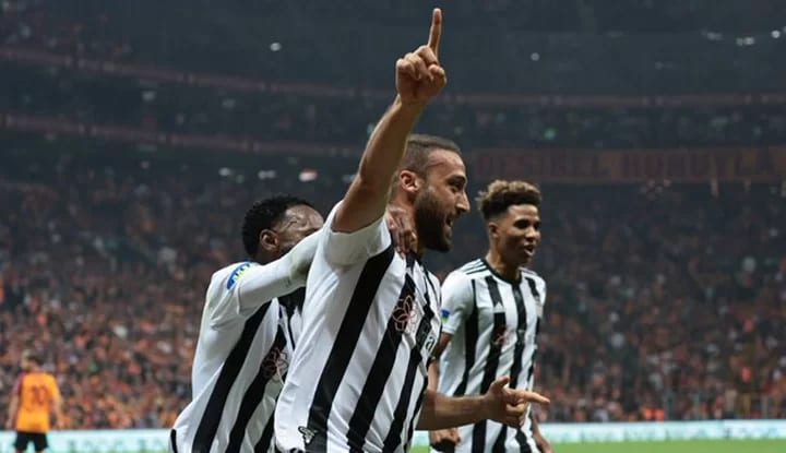 Beşiktaş'ta kaptanlık bandı el değiştiriyor!