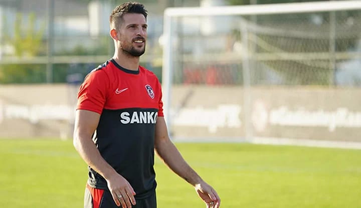 Beşiktaş'ta Kevin Mirallas sürprizi
