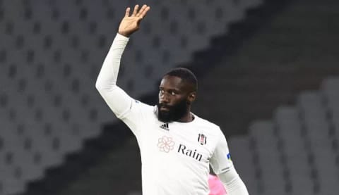 Beşiktaş'ta Masuaku 11'e dönüyor!