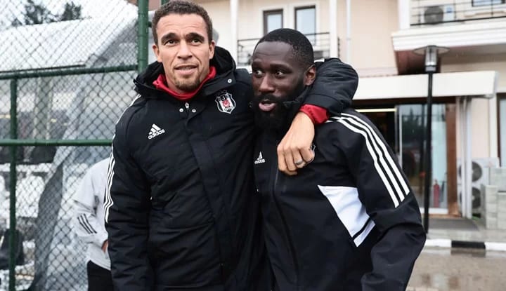 Beşiktaş'ta Masuaku ve Umut Meraş kararı!