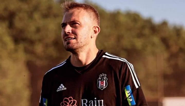 Beşiktaş'ta, Mert Günok zamanı!