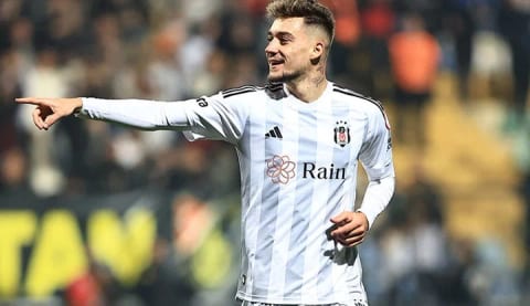 Beşiktaş'ta Muçi, Fenerbahçe'yi bekliyor!