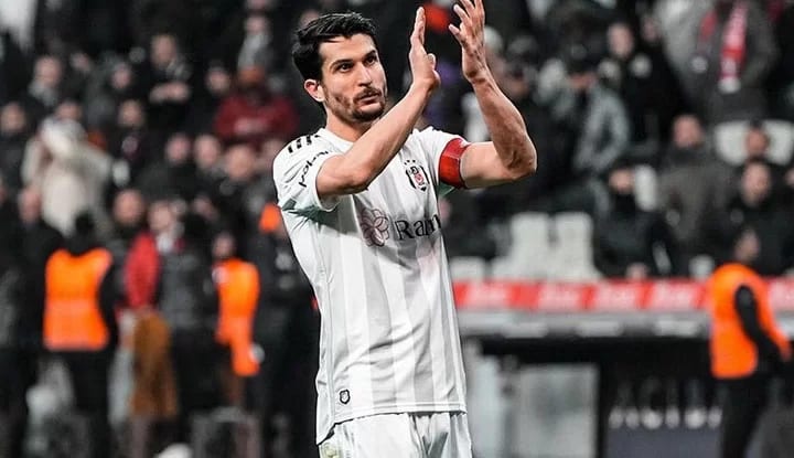Beşiktaş'ta Necip Uysal, Santos'un da değişilmezi oldu!