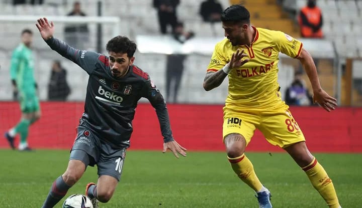 Beşiktaş'ta Oğuzhan Özyakup gelişmesi