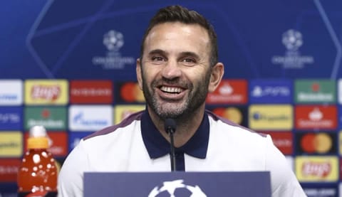 Beşiktaş'ta Okan Buruk kararı