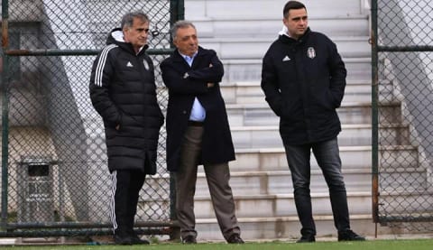 Beşiktaş'ta ön liberoya 3 aday!
