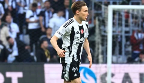 Beşiktaş'ta Osayi transferi Svensson'un durumuna bağlı!
