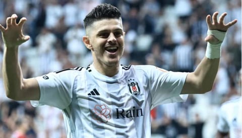 Beşiktaş’ta Rashica düğümü çözüldü!