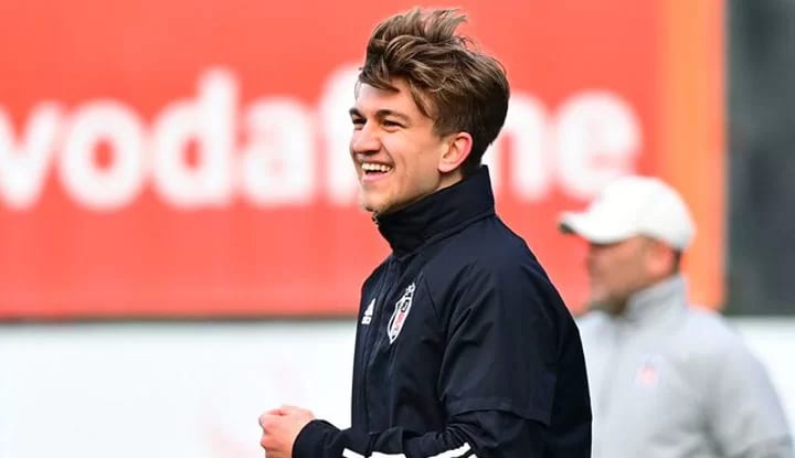 Beşiktaş'ta Rıdvan Yılmaz belirsizliği!