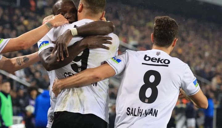 Beşiktaş'ta Salih Uçan rekora koşuyor!