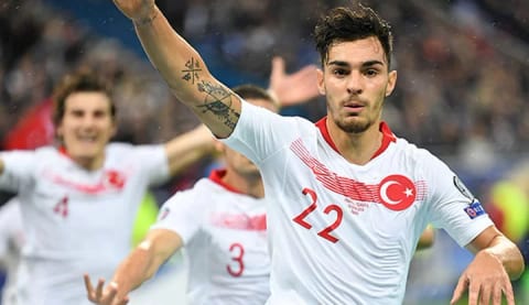 Beşiktaş'ta savunmaya 2 yerli aday!