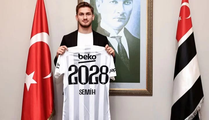 Beşiktaş’ta Semih Kılıçsoy resmen sözleşmeyi uzattı!