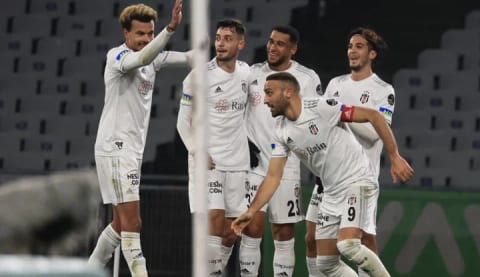 Beşiktaş'ta Şenol Güneş 11'ini arıyor!