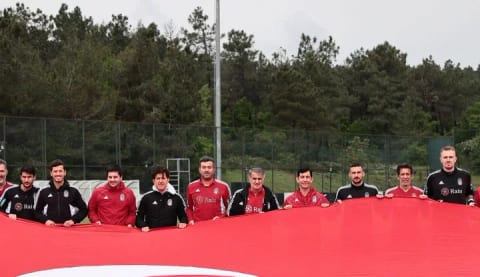 Beşiktaş'ta Şenol Güneş'ten risk uyarısı!