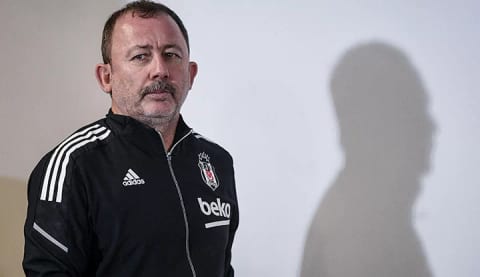 Beşiktaş'ta Sergen Yalçın sesleri!