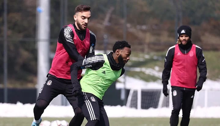 Beşiktaş'ta son durum! Welinton ve Oğuzhan Özyakup...