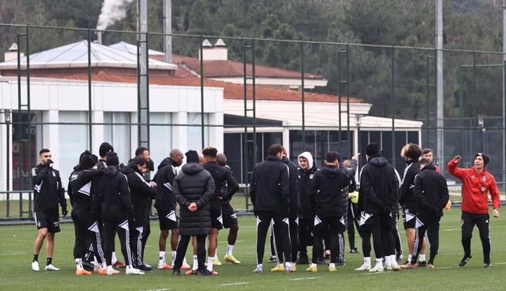 Beşiktaş'ta tam 7 ayrılık birden!