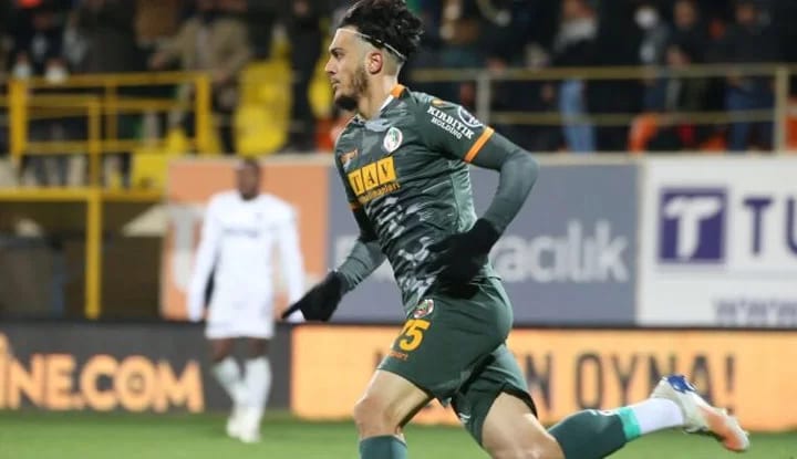 Beşiktaş’ta Tayfur Bingöl sesleri!
