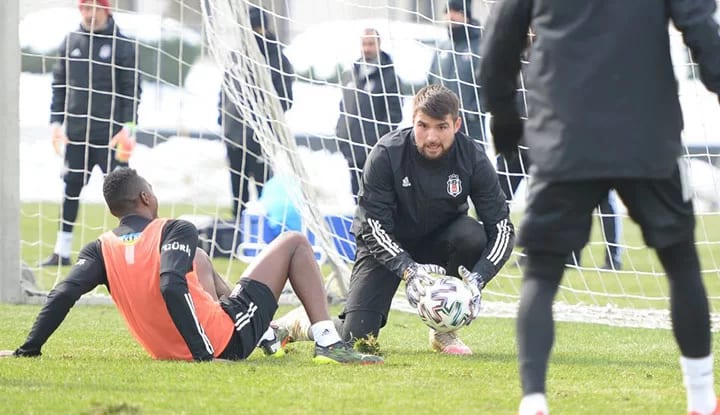 Beşiktaş'ta teknik ekibi sevindiren isim!
