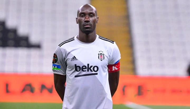Beşiktaş'tan Atiba açıklaması!