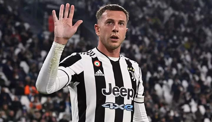 Beşiktaş'tan Bernardeschi bombası!
