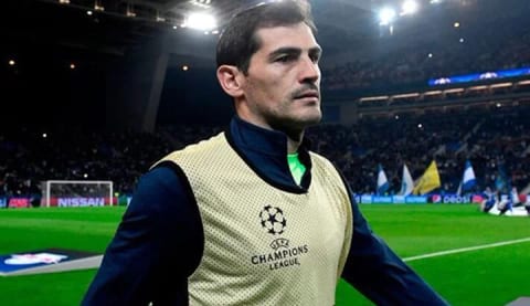 Beşiktaş'tan Casillas'a Cenk Tosun'lu veda!