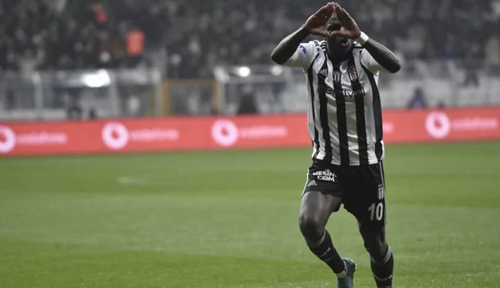 Beşiktaş'tan derbi öncesi gözdağı!