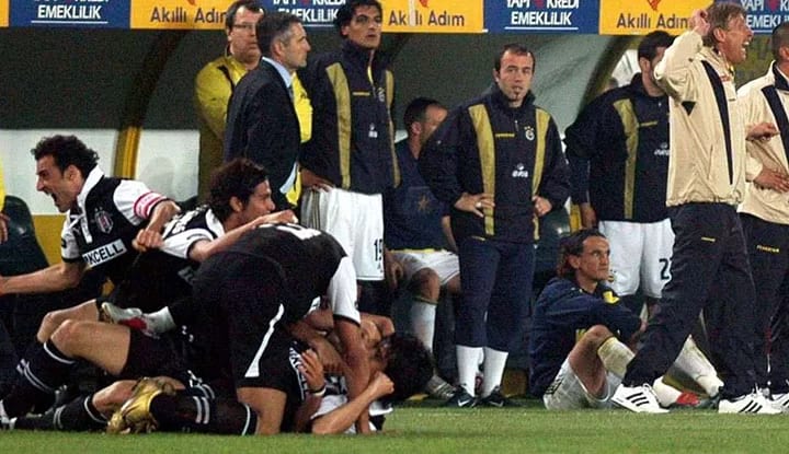 Beşiktaş'tan Fenerbahçe'ye 17 Nisan göndermesi