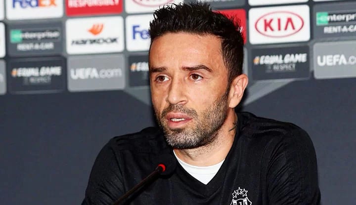 Beşiktaş'tan Gökhan Gönül için sürpriz teklif