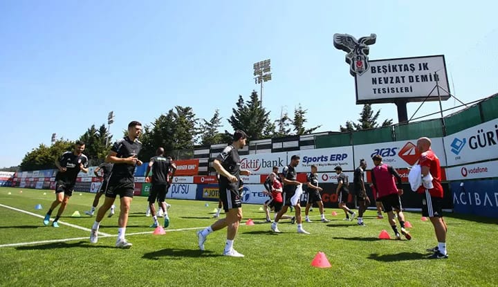 Beşiktaş'ta günün antrenmanından notlar! Domagoj Vida...