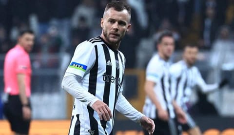 Beşiktaş'tan Maxim kararı!