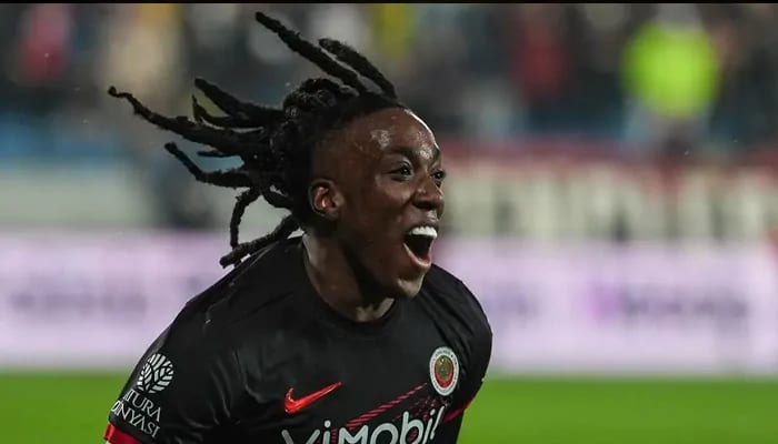 Beşiktaş’tan orta sahaya sürpriz hamle!