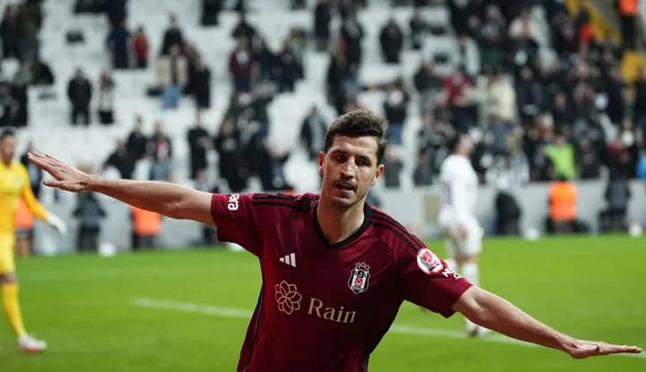 Beşiktaş'tan Salih Uçan kararı!
