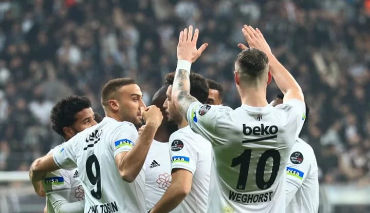 Beşiktaş'tan yeni yıl öncesi taraftara hediye!