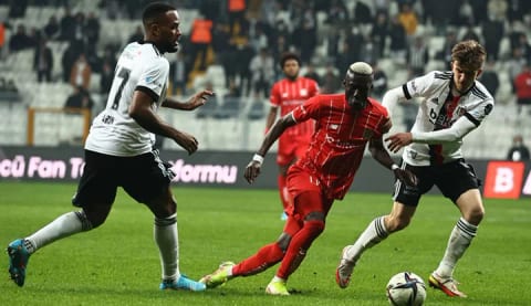 "Bozuk para gibi harcadı"