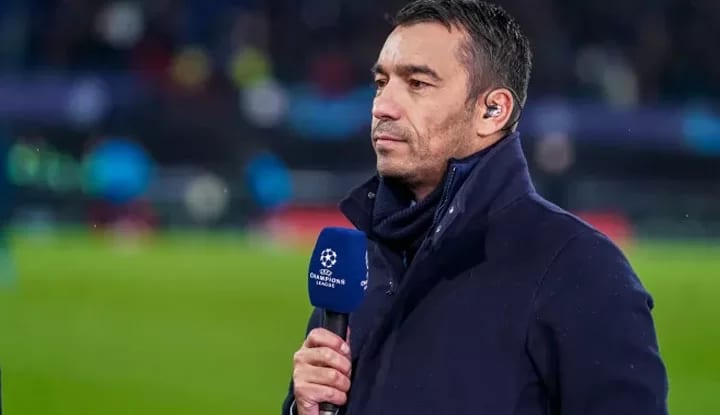 Bronckhorst maçı izledi! Beşiktaş'ı yetersiz buldu!