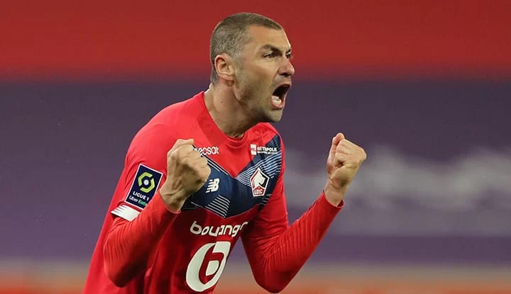 Burak Yılmaz'dan Beşiktaş paylaşımı