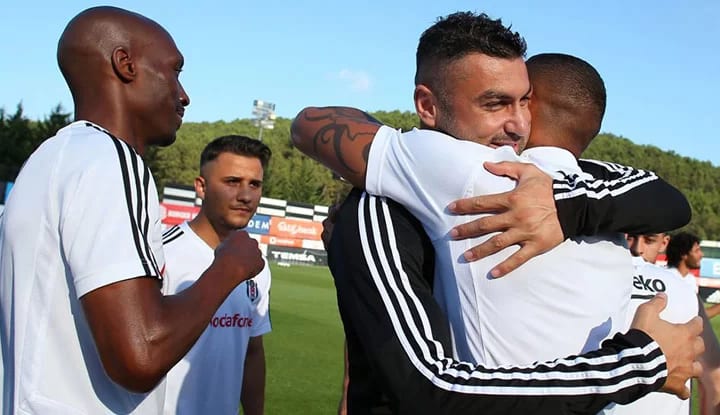 Burak Yılmaz'ın transferinde yeni detay!