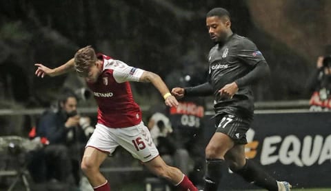 Lens'e iki talip birden!