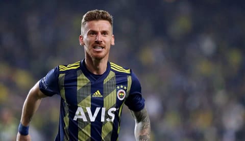 Canlı yayında açıkladı! "Serdar Aziz, Beşiktaş yolunda"